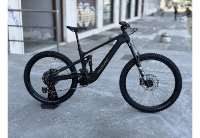 VELDURO ROGUE X 2027- AVINOX M2S